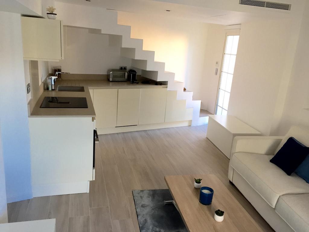 Duplex Citadelle Apartment Saint-Tropez Bilik gambar